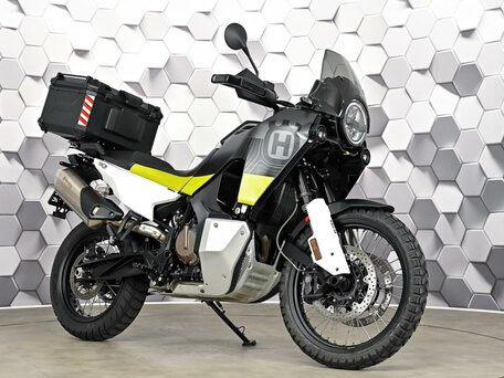 2022 Husqvarna Norden 901, чёрный, 1199000 рублей, вид 1
