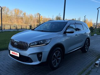 2018 Kia Sorento 8-speed III Prime Рестайлинг, серебристый, 2550000 рублей, вид 3