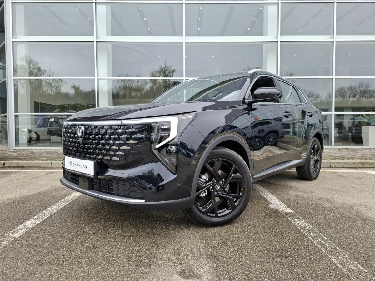 Открыть фотографии: Changan UNI-S I Рестайлинг