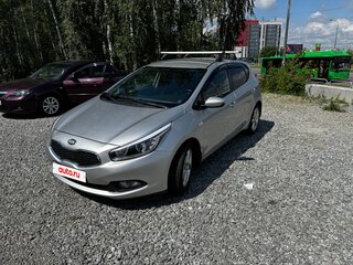2013 Kia Ceed II, серебристый, 900000 рублей, вид 1