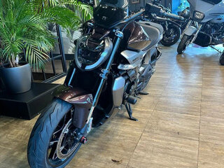 2025 Ducati XDiavel V4, фиолетовый, 3350000 рублей, вид 4