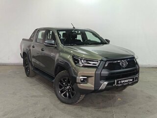 2022 Toyota Hilux VIII Рестайлинг 2, зелёный, 6300000 рублей, вид 3