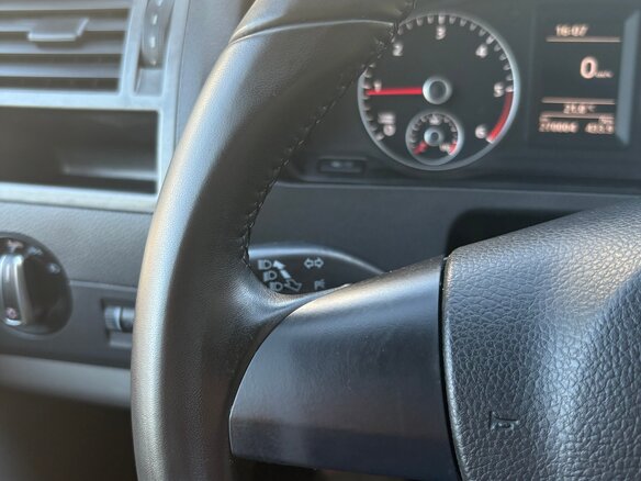 2013 Volkswagen Caravelle, белый, 2300000 рублей - вид 22
