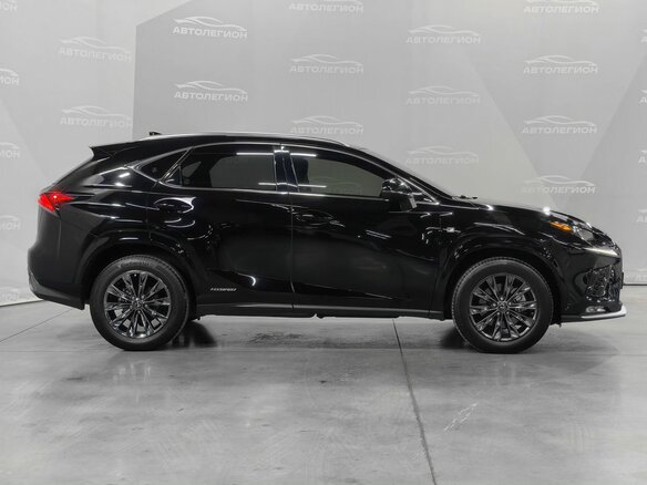 2020 Lexus NX 300h I Рестайлинг, чёрный, 4250000 рублей - вид 5