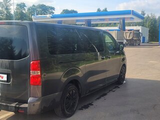 2020 Opel Zafira Life L I, серый, 2300000 рублей, вид 2