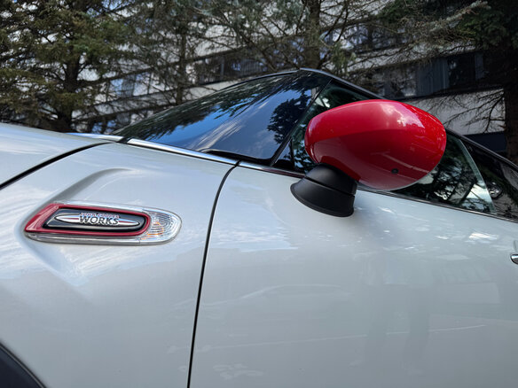 2019 Mini Hatch JCW III (F55/F56) Рестайлинг, серебристый, 3520000 рублей - вид 23