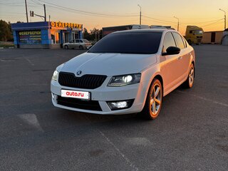 2016 Skoda Octavia III (A7), белый, 1550000 рублей, вид 1