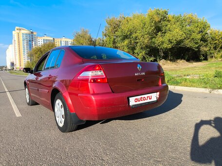 2007 Renault Megane II Рестайлинг, красный, 450000 рублей, вид 5
