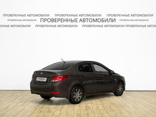 2016 Hyundai Solaris I Рестайлинг, коричневый, 830000 рублей, вид 3