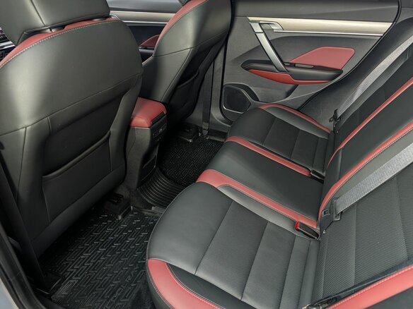 2021 Geely Coolray I, серый, 1499000 рублей - вид 17
