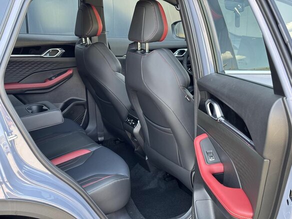 2026 Geely Coolray I Рестайлинг 2, серый - вид 14