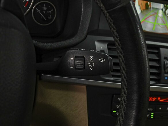 2012 BMW X3 28i xDrive II (F25), красный - вид 17