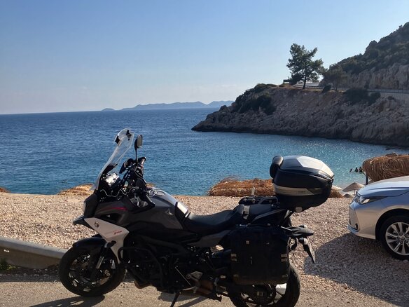 2018 Yamaha MT-09 Tracer (FJ-09), серый, 750000 рублей - вид 30