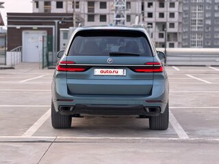 2022 BMW X7 40i I (G07) Рестайлинг, серый, 11200000 рублей, вид 5