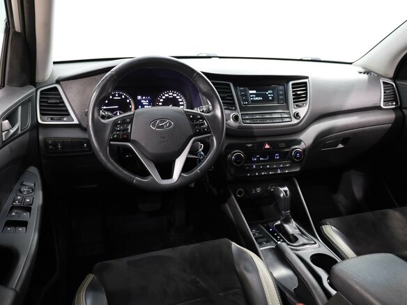 2018 Hyundai Tucson III, серебристый, 2170000 рублей - вид 5