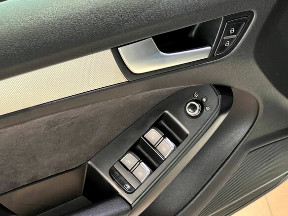 2012 Audi A5 I (8T) Рестайлинг, белый, 1600000 рублей - вид 21