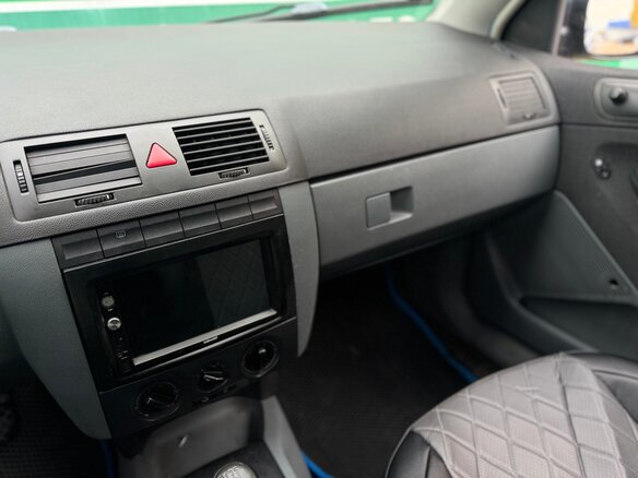 2004 Skoda Fabia I Рестайлинг, синий, 240000 рублей - вид 9