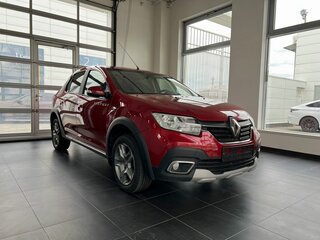 2020 Renault Logan Stepway II Рестайлинг, красный, 900000 рублей, вид 1