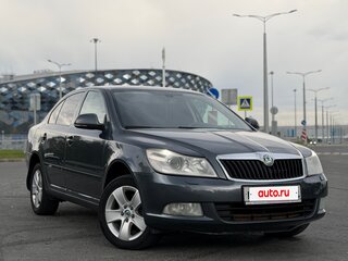 2011 Skoda Octavia DSG7 II (A5) Рестайлинг, серый, 797000 рублей, вид 3