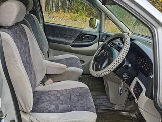2000 Nissan Bassara, серый, 520000 рублей, вид 5