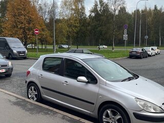 2003 Peugeot 307 I, серебристый, 240000 рублей, вид 4