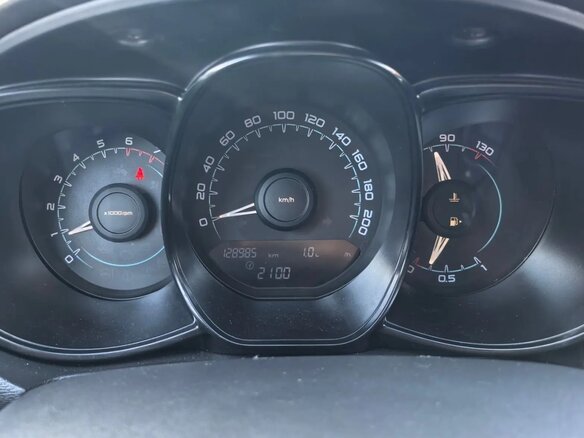 2017 Lada (ВАЗ) Vesta SW I, серый - вид 11