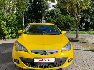2013 Opel Astra GTC J Рестайлинг, жёлтый, 850000 рублей, вид 2