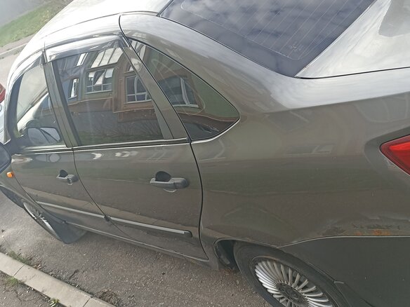2013 Lada (ВАЗ) Granta I, серый, 200000 рублей - вид 8