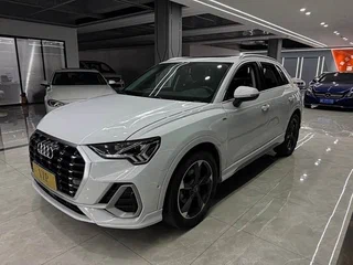 2022 Audi Q3 35 TFSI II (F3), серый, 2085000 рублей, вид 3