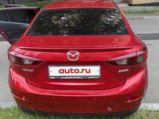 2018 Mazda 3 III (BM) Рестайлинг, красный, 1790000 рублей, вид 3
