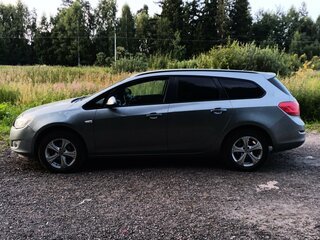 2011 Opel Astra J, серый, 420000 рублей, вид 4