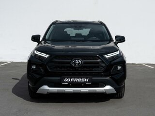 2024 Toyota RAV4 V (XA50), чёрный, 4390000 рублей, вид 3