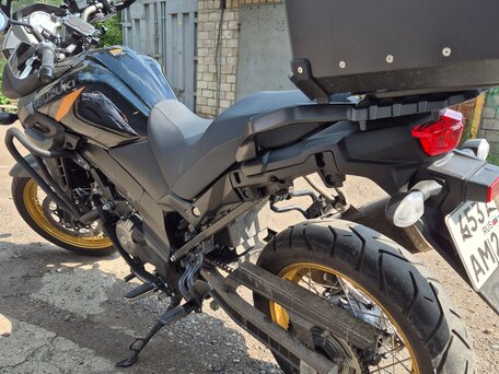 2023 Suzuki V-Strom DL 650, чёрный, 1100000 рублей, вид 2