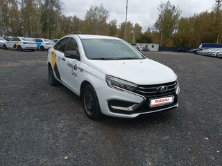 2023 Lada (ВАЗ) Vesta I Рестайлинг (NG), белый, 900000 рублей, вид 2