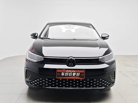 2023 Volkswagen Lavida XR, чёрный - вид 2