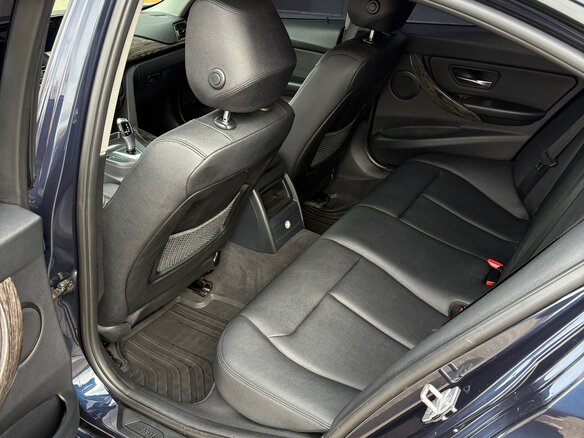 2013 BMW 3 серии 320i VI (F3x), синий, 1510000 рублей - вид 13