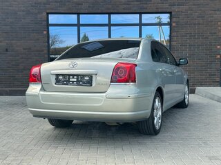 2005 Toyota Avensis II, серебристый, 690000 рублей, вид 5