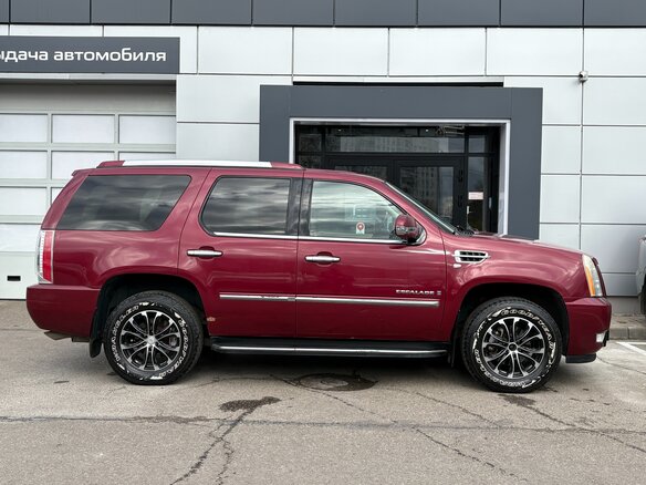 2006 Cadillac Escalade III, красный, 1399000 рублей - вид 3