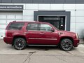 2006 Cadillac Escalade III, красный, 1399000 рублей - вид 3