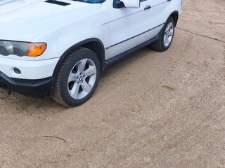 2001 BMW X5 3.0i I (E53), белый, 850000 рублей, вид 3