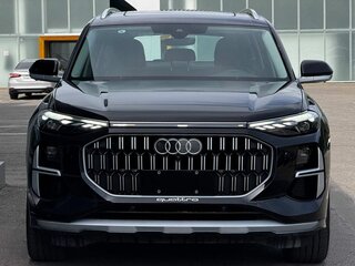 2026 Audi Q6 40 TFSI, чёрный, 7300000 рублей, вид 4