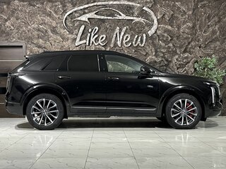 2025 Cadillac XT5 II, чёрный, 6458000 рублей, вид 3