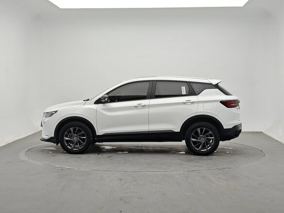 2025 Geely Binyue I Рестайлинг 2, белый, 1590000 рублей - вид 3