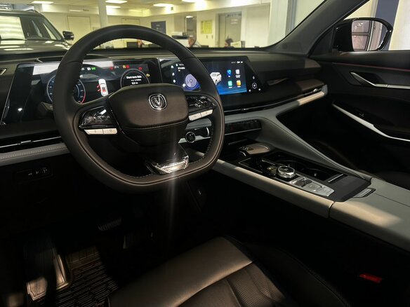 2024 Changan CS75 Plus III, серый, 2900000 рублей - вид 7
