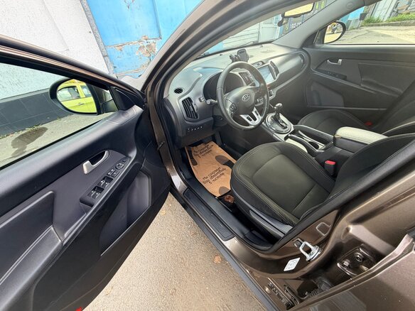 2011 Kia Sportage III, коричневый, 1050000 рублей - вид 7