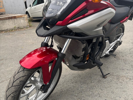 2016 Honda NC 750X, красный, 750000 рублей, вид 3