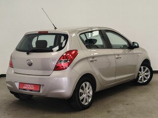 2010 Hyundai i20 I, бежевый, 450000 рублей, вид 2