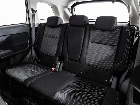 2020 Mitsubishi Outlander III Рестайлинг 3, белый, 1949000 рублей - вид 19