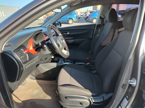2021 Kia Rio X IV Рестайлинг, серый, 1739000 рублей - вид 15