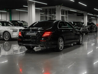 2019 Mercedes-Benz E-Класс 200 V (W213, S213, C238), чёрный, 4200000 рублей, вид 5